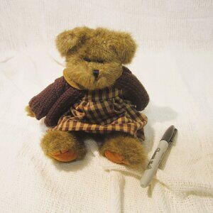 VTG BEARINGTON COLLECTION FUZZY BEAR IN COUNTRY DRESS